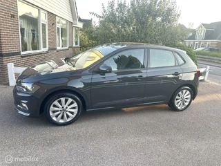 Volkswagen Polo Volkswagen Polo 1.0 TSI 95PK HiGHLINE DSG AUTOMAAT ADAPTIVE CRUISE CONTROLE PARKEERSENSOREN CARPLAY ZEER NETTE AUTO!! - afbeelding nr 2