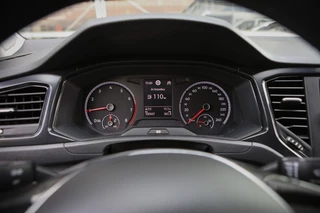 Volkswagen T-Roc Volkswagen T-Roc 1.0 TSI Sport | Pano | - afbeelding nr 16