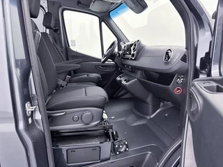 Mercedes-Benz Sprinter Mercedes-Benz Sprinter 319 1.9 CDI L2H2 Led Adaptieve cruisecontrol 360 camera Navigatie Softclose schuifdeur - afbeelding nr 17