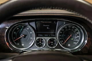 Bentley Flying Spur Bentley Flying Spur 4.0 V8|Massage V+A|ACC|Multimedia achter - afbeelding nr 35