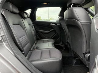 Mercedes-Benz B-Klasse Mercedes B-klasse 180 Urban CarPlay Navi Climate Cruise Parkeersensoren Trekhaak - afbeelding nr 18