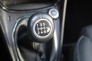 Ford Puma Climate control , Naviagtei , Cruise control , Bluetooth Stoel+Stuur en voorruitverwarming , LED Dagrijverlichting - afbeelding nr 23