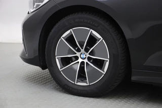 BMW 3 Serie BMW 3 Serie 318I Sedan Business Edition Automaat - Carplay - afbeelding nr 28