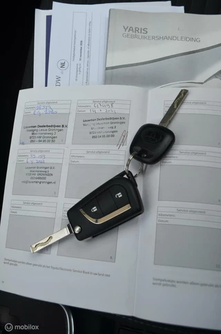 Toyota Yaris Toyota Yaris 1.5 VVT-i Dynamic Hybrid - afbeelding nr 22