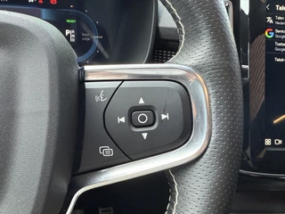 Volvo XC40 Volvo XC40 Recharge P8 AWD R-Design | Panoramadak | Trekhaak | Stoel/stuurverwarming - afbeelding nr 20