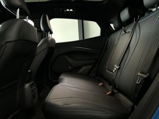 Ford Mustang Mach-E Ford Mustang Mach-E Extended First Edition AWD 98 kWh | 360 Camera | Bang & Olufsen | Elektrisch verstelbaar en verwarmbare stoelen | Soh (batterijcheck) 95 % - afbeelding nr 20