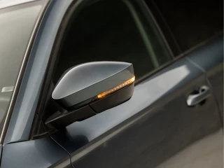 Škoda Karoq 150Pk Automaat (APPLE CARPLAY, GROOT NAVI, CAMERA, TREKHAAK, SPORTSTOELEN, GETINT GLAS, PARKEERSENSOREN, CRUISE, NIEUWSTAAT) - afbeelding nr 32
