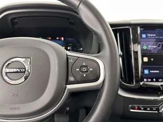 Volvo XC60 Volvo XC60 2.0 T6 Plug-in Hybrid AWD Inscription Expression (INCL-BTW)  AUT. *PANO | LUXURY-LEATHER | FULL-LED | HEATED-SPORTSEATS | NAVI-FULLMAP | CAMERA | PDC | ADAPT.CRUISE | CARPLAY | DIGI-COCKPIT | BLIS | SIPS | KEYLESS | 18