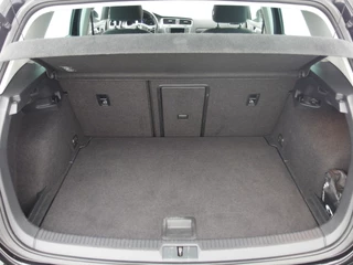 Volkswagen Golf Volkswagen Golf 1.6 TDI Comfortline NAVI / CLIMA / PDC / BLUETOOTH / CRUISE / ELEK RAMEN - afbeelding nr 31