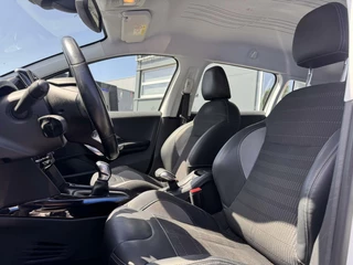 Peugeot 2008 Peugeot 2008 1.2 Allure *Clima*|PDC|Camera|Facelift|Cruise|Navi|NAP - afbeelding nr 7