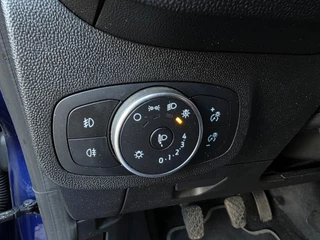Ford Fiesta Ford Fiesta 1.0 EcoBoost Titanium / NAP / GARANTIE / CARPLAY / CAMERA / ALLSEASON / 6-BAK / DAB+ / LED / ISOFIX / LM-VELGEN ''16 ! - afbeelding nr 37