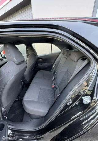 Toyota Corolla Toyota Corolla 1.8 Hybrid Active - afbeelding nr 12