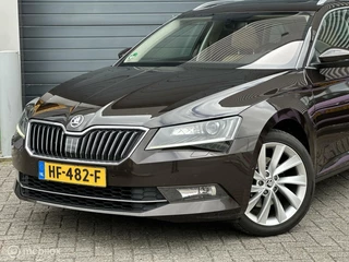 Škoda Superb Skoda Superb Combi 1.6 TDI Active DAB+| Vol Optie!| - afbeelding nr 2