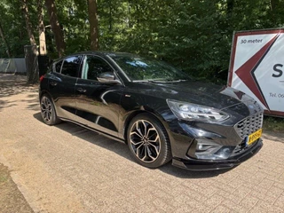 Ford Focus Ford Focus 1.0 ECOB. TIT. BNS - afbeelding nr 2
