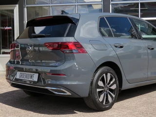 Volkswagen Golf Volkswagen Golf 1.5 eTSI LIFE MOVE DSG-aut./ Navi / Stoel + stuurverw. / Navi - afbeelding nr 32