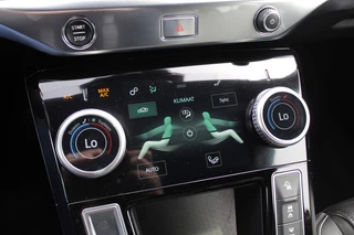Jaguar I-PACE Jaguar I-PACE EV400 First Edition 90 kWh / Full option / Panoramadak / 360Camera / Head-up / Luchtvering / Leder / Meridian / Stuurverwarming - afbeelding nr 25