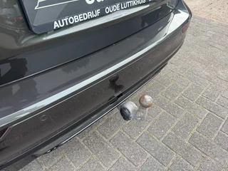 Volvo V60 Volvo V60 2.0 T6 Recharge AWD Plus-Dark R-Design Long-Range Camera Trekhaak Leder - afbeelding nr 23