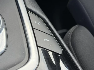 Ford Galaxy Ford Galaxy 2.5 FHEV Titanium 7 pers 190pk  | Trekhaak | Panoramadak | Adaptive cruise control | AGR-stoelen |  Sony audio | Privacy glass | Stoelverwarming - afbeelding nr 22