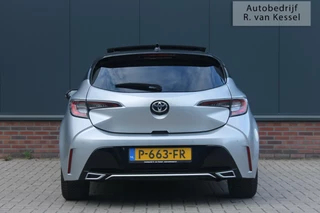 Toyota Corolla Toyota Corolla 2.0 Hybrid GR-Sport Plus I Panoramadak I JBL I NL-auto - afbeelding nr 13