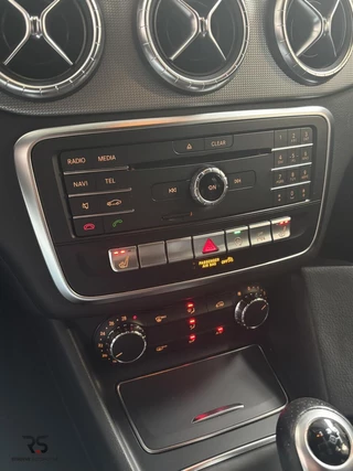 Mercedes-Benz CLA Mercedes-Benz CLA-Klasse SB 180 Buss. Solution | Navi | LED | Cruise | PDC | Camera | CarPlay | Clima | Trekh. | Org. NLD | - afbeelding nr 30
