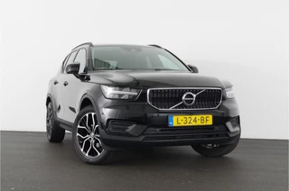 Volvo XC40 Volvo XC40 1.5 T3 > 157pk/Afneembare trekhaak/Camera/Getint glas/18inch velgen... - afbeelding nr 3
