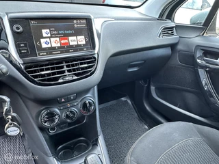 Peugeot 208 Peugeot 208 1.2 PureTech Blue Lion |CRUISE | CARPLAY | TREKHAAK | - afbeelding nr 11