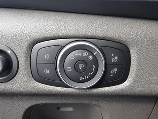 Ford Transit Ford Transit 350 2.0 TDCI L3H2 Limited 170 pk automaat | Dubbele wielset | Adaptieve Cruise | Sync 3 Navigatie | Apple Carplay/ Android Auto | Voorruitverwarming - afbeelding nr 11