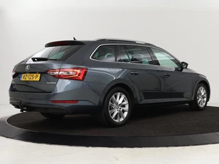Škoda Superb Skoda Superb 1.4 TSI Ambition | Panoramadak | Stoelverwarming | Trekhaak | Carplay | Memory | Navigatie | Climate control - afbeelding nr 36