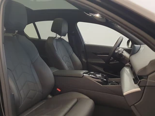 BMW 5 Serie BMW 5 Serie 530e M-Sport Panoramdak, Harman/Kardon, Memory - afbeelding nr 4