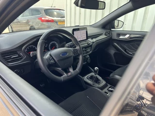 Ford Focus Ford Focus Wagon 2.3 EcoBoost ST-3 | 280PK | Adaptive cruise control | Launch control | Winter Pack | Full LED | Camera - afbeelding nr 10