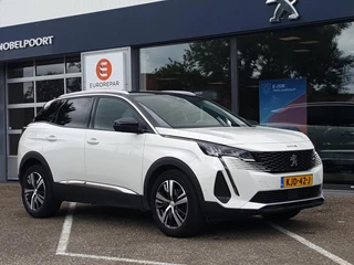 Peugeot 3008 ALLURE 1.2-130pk S&S | Navigatie | Cruise & Climate Control | Camera achter | Parkeersensoren v+a | LMV | AppleCarplay & AndroidAuto | BT
