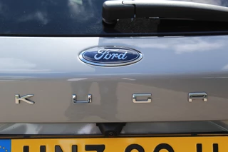Ford Kuga Ford Kuga 2.5-225pk PHEV ST-Line X. 1500kg Trekgewicht Fabr. garantie t/m 04-03-2028 ! Slechts 13.000km ! Autm. airco dual, side- en lane assist, camera v+a, parkeersensoren, elektr. achterklep, stoel-, stuur- en voorraamverw., metallic lak, head-up displ., B&O soundsyst., adapt. cruise cntrl etc - afbeelding nr 45