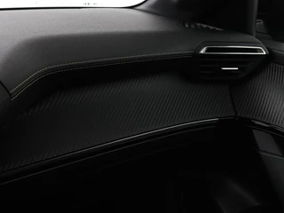 Peugeot 208 Peugeot 208 1.2 PureTech GT-Line | Panoramadak | Carplay | Afneembare trekhaak | Cruise control | Full LED | Navigatie | Camera | Sfeerverlichting - afbeelding nr 20