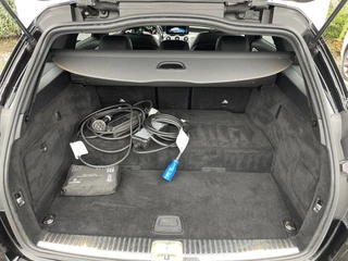 Mercedes-Benz C-Klasse | Trekhaak | Leder | ACC | HUD | MultiBeam LED | Keyless | 18 inch - afbeelding nr 29