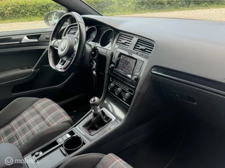 Volkswagen Golf Volkswagen Golf 2.0 TSI GTI NAVIGATIE/XENON/LED/AIRCO - afbeelding nr 4