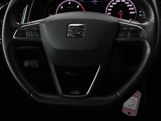 SEAT Leon SEAT Leon 2.0 TDI FR | Panoramadak | Virtual Cockpit | Maxton | Stoelverwarming | Adaptive cruise | Camera | Carplay | Sfeerverlichting | Full LED - afbeelding nr 9