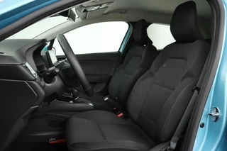 Renault Clio Renault Clio 1.6 E-Tech Hybrid 140 ZEN | Automaat | Carplay |  Full LED | Navigatie | Airco | Cruise control | DAB | Bluetooth - afbeelding nr 5