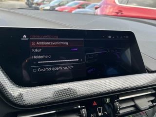 BMW 1 Serie BMW 1-serie 120i Shadow line 178 pk | Stoelverwarming | Carplay | - afbeelding nr 17