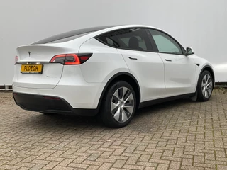 Tesla Model Y - afbeelding nr 2