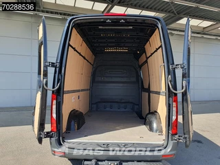 Mercedes-Benz Sprinter Mercedes Sprinter 317 CDI Automaat L2H2 3500KG Trekhaak Airco Camera MBUX CarPlay Euro6 L2 12m3 Airco Trekhaak - afbeelding nr 6