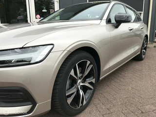 Volvo V60 Volvo V60 2.0 B3 Plus Dark - afbeelding nr 10