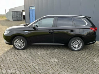 Mitsubishi Outlander Mitsubishi Outlander 2.4 PHEV Intense+ trekhaak - afbeelding nr 2