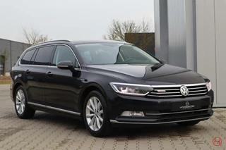 Volkswagen Passat Volkswagen Passat Variant 2.0 TSI 4Motion 280 PK Highline / Trekhaak / LED / Navi / Unieke auto - afbeelding nr 49