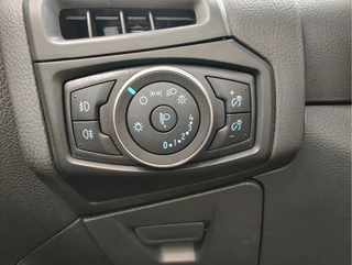Ford Focus Ford Focus Wagon 1.0 TITANIUM Voorruitverwarming | Keyless | Cruise - afbeelding nr 30