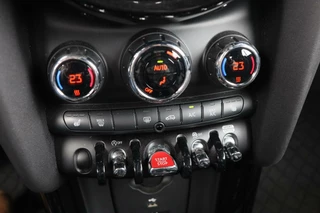 MINI Cooper Cabrio Mini Cabrio 2.0 John Cooper Works Chili 232 PK |Led|Schaalstoelen|Pdc|CarPlay|ACC|Adaptief Onderstel|Dealer onderhouden - afbeelding nr 21