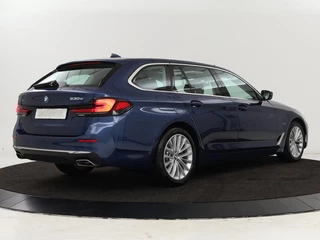 BMW 5 Serie BMW 5-serie 530e xDrive High Executive | Luxury Line |  Panoramadak | Nappaleder | Stoelventilatie | Head-Up | Carplay | Live Cockpit | Adaptive LED | Stoelverwarming | Navigatie | PHEV - afbeelding nr 42