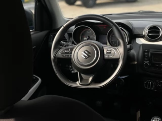 Suzuki Swift Suzuki Swift 1.2 COMFORT NL-AUTO 19.000 KM TWO TONE - afbeelding nr 11