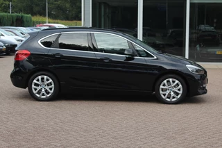 BMW 2 Serie BMW 2 Serie Active Tourer 225xe iPerformance High Exe. / Panoramadak / Camera / Head-up / Leder / Keyless / Navigatie / DAB / Stuurverwarming / Cruise Control - afbeelding nr 5