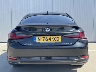 Lexus ES Lexus ES 300h F Sport Line|Mark Levinson|Navi|LED|NL-auto - afbeelding nr 16