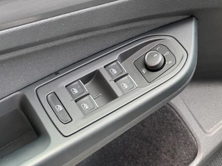 Volkswagen Golf Volkswagen Golf 1.5 TSI 150PK Style IQ LED ACC Pano Carplay - afbeelding nr 40
